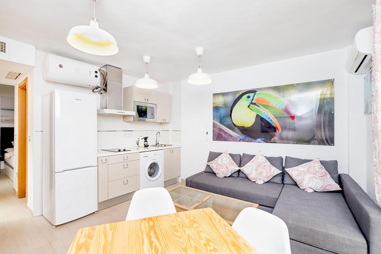Apartament Maba/Private Backyard/Walk To Downtown/Large Smart Tv Malaga Zewnętrze zdjęcie